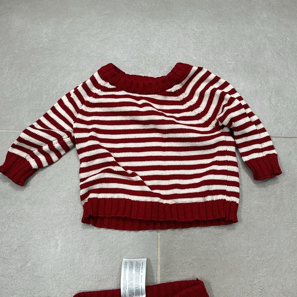 Newborn sweater outfit - Picture 2 of 11